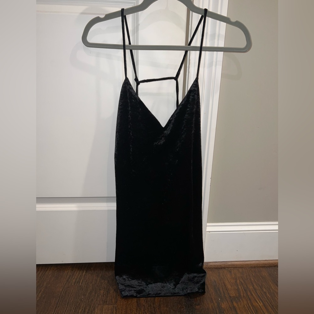 Black velvet dress Small